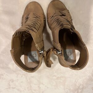 DV by Dolce Vita Tan Fringe Sandals